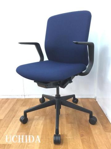 【中古】クレネ  ウチダ（UCHIDA) 肘付ミドルバックチェア
