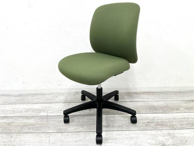 【中古】ボニートチェア  イトーキ（ITOKI） 肘無ローバックチェア