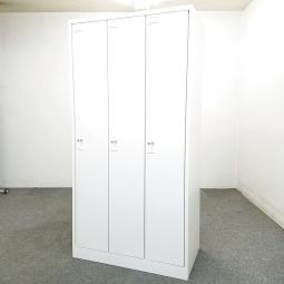 【6台入荷】清潔感ある人気のホワイトロッカー入荷！中古　ロッカー　ホワイト　更衣室