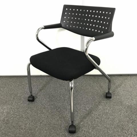 【中古】ビザロール  vitra（ヴィトラ） スタッキングチェア