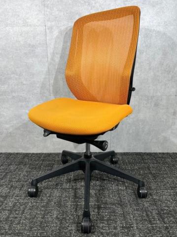 【中古】シルフィーメッシュ  オカムラ（okamura） 肘無ハイバックチェア