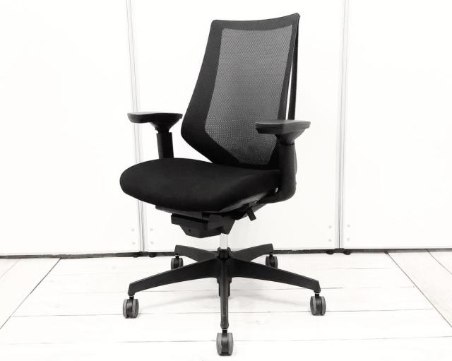 【中古】デュオラ メッシュ CRSG3000E6 コクヨ（KOKUYO） 肘付ハイバックチェア