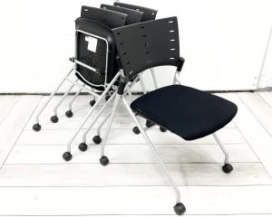 【セット商品（チェア×４脚）】人気シリーズ！デザイン性、座り心地の良いミーティングチェア/平行収納可能なネスティングタイプ/オススメ(おすすめ) /人気商品【弊社使用欄：A01031844】■イトーキ/マノス/ブラック