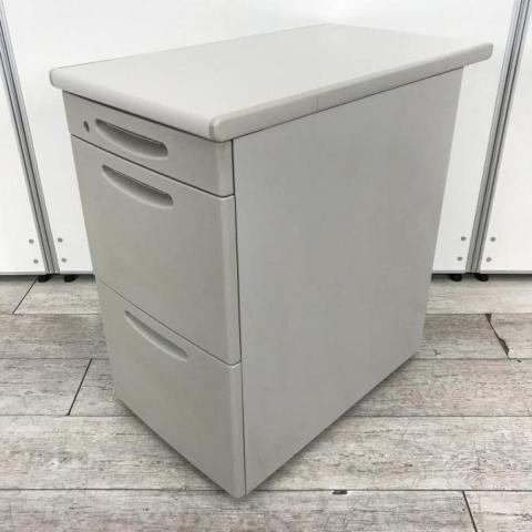 【中古】SD-V  オカムラ（okamura） 脇机3段