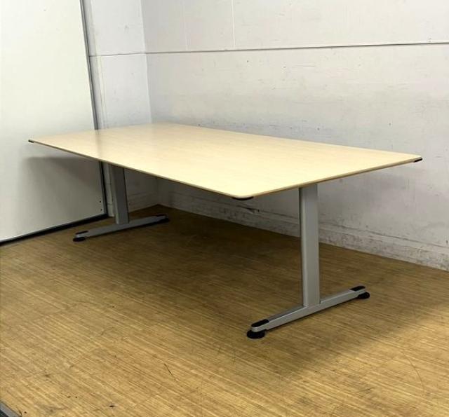 【中古】アリーナ/T MTT-BM241P1MNN コクヨ（KOKUYO） ミーティングテーブル（会議机）