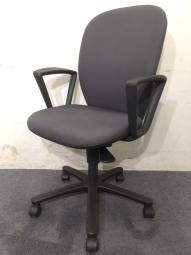 【1脚入荷】イトーキ製　リエットチェア｜シンプルなデザインが特徴的！座り心地のいい定番チェア入荷致しました！【T10】