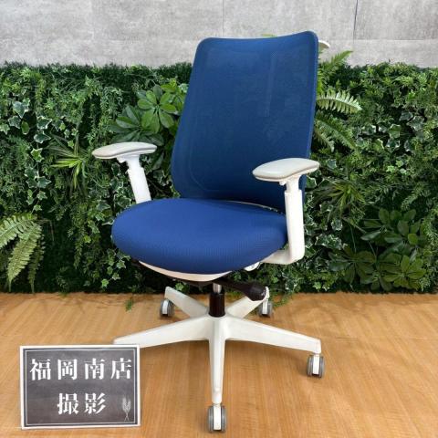 【中古】ポータム  オカムラ（okamura） 肘付ハイバックチェア