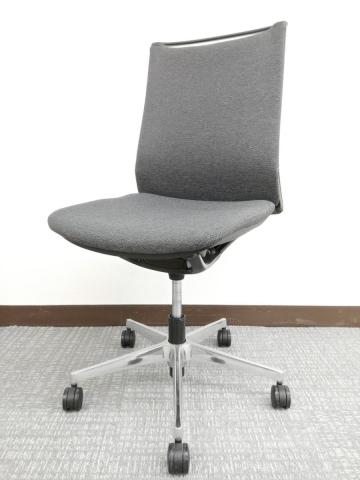 【中古】モード  オカムラ（okamura） 肘無ミドルバックチェア