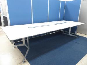 【在庫入替品！】 会議テーブル WT-300■横幅3200mmの大型会議テーブルが堂々入荷!!■メラミン化粧天板/ホワイト/塗装脚/配線付き 【ラスト1台！】【T10】