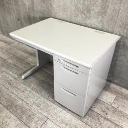 【スタンダードなデザインで使いやすい！】■オカムラ製　片袖デスク　W1000×D700×H700mm　■国産！高品質！収納スペース充実で使いやすい！【Okamura　SD-V】
