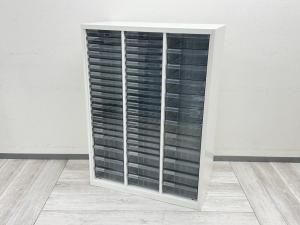 【クリスタルトレイ書庫】塗装の跡があるため、中古感強めです　オカムラ製レクトライン　ホワイト　左端浅型17段深型4段　真中浅型19深型3段　左端深型12段