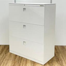 ★オカムラ製　レクトライン　ホワイト　ホワイト天板付き　大容量　キングファイル収納におすすめ！　3段ラテラル書庫！！