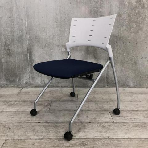 【中古】マノスチェア HLC-310GB-ZWB2 イトーキ（ITOKI） ネスティングチェア