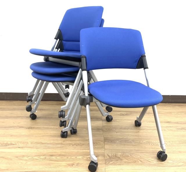 オカムラ（okamura） スタッキングチェア 一覧 - 中古オフィス
