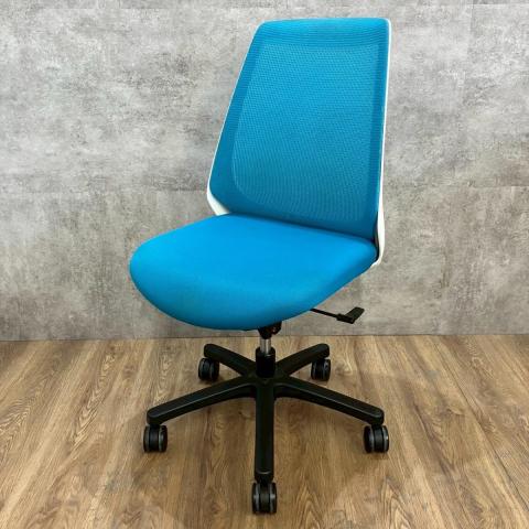 【中古】ノナ KZ-330JB-W9A3 イトーキ（ITOKI） 肘無ハイバックチェア