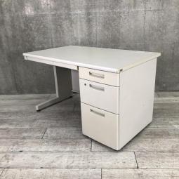 【スタンダードなデザインで高品質！スタッフ増員の際にオススメ！人気のBS片袖デスク！ 】■コクヨ（KOKUYO）製　BS＋シリーズ　片袖デスク　W1200×D700mm　■グレー　■シリンダー錠