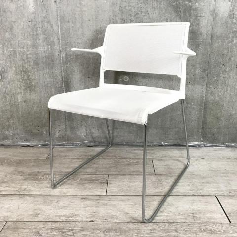 【中古】Aライン Aline  Wilkhahn（ウィルクハーン） スタッキングチェア