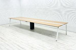 【外部倉庫在庫品】コクヨ　SAIBI（サイビ）　W4800（W2400+W2400）　お洒落な木目調のフリーアドレスデスク・テーブル　天板：ナチュラル　脚：ホワイト　8名様推奨サイズ【OI】