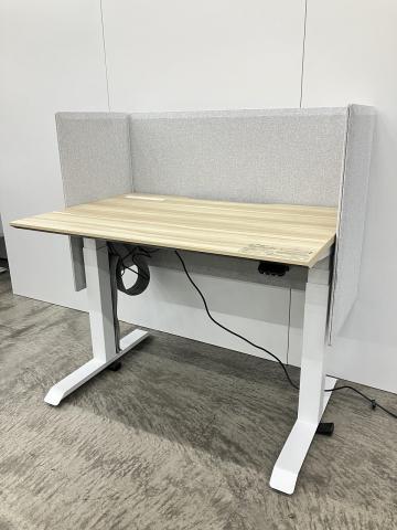 コクヨ 電動昇降デスク シークエンス 幅135 ホワイト パソコンデスク コクヨ 電動昇降デスク シークエンス 幅135 ホワイト パソコン