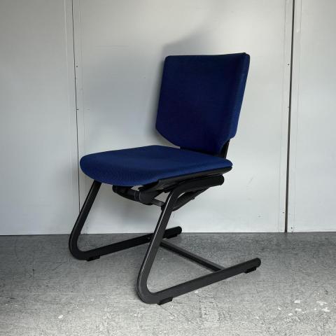 【中古】トリノチェア KE-150CP－T2N7 イトーキ（ITOKI） ミーティングチェア