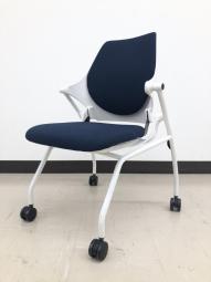 《先行予約品/10月下旬入荷予定》　イトーキ製のミーティングチェア【イプサシリーズ】が10月下旬入荷予定　＊良品を格安で！「オフィスバスターズ福岡南店」は、福岡を拠点として、全国へ中古オフィス用品・オフィス家具を提供しております。