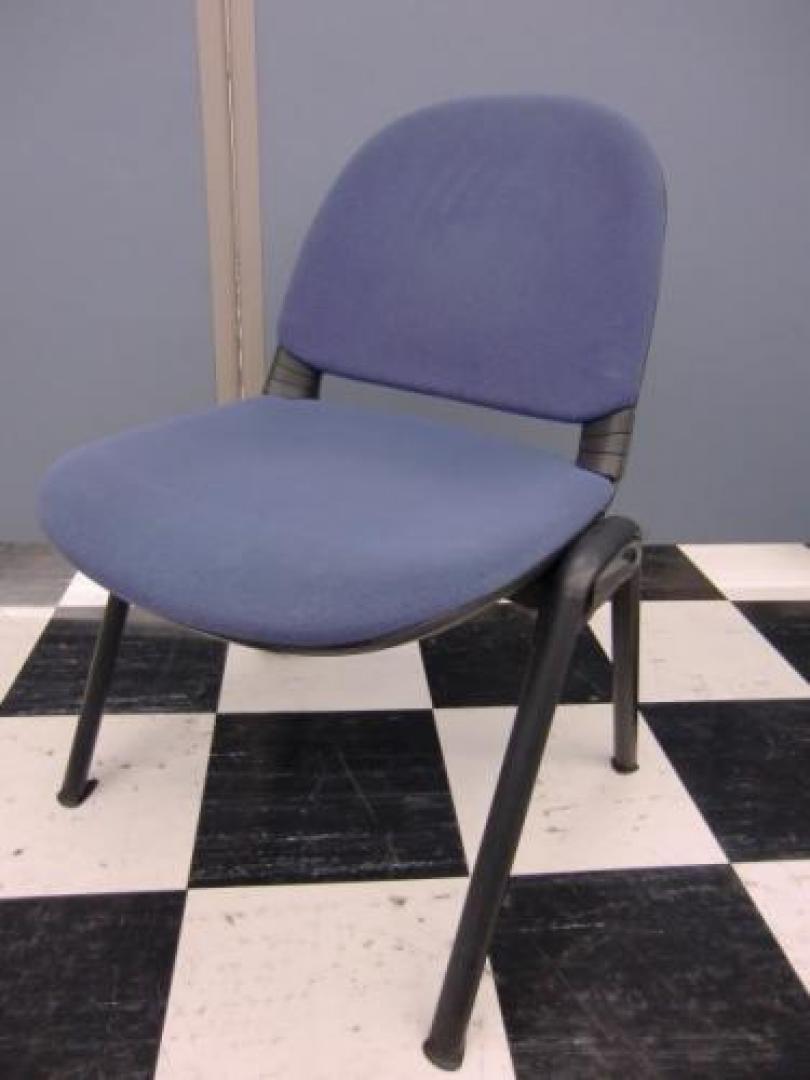 ■人気のブルーカラー■重ねられて大変便利スタッキングチェア■<A Href=http://www.officebusters.com/shop_showsai/saitama.php>■店内商品はなんと1400点展示■電話工事、コピー機、内装、電気工事、お引越し、などもお気軽にご相談下さいませ！■【随時キャンペーン実施中！詳細はこちらをクリック！　オフィスバスターズさいたま・大宮店TEL048-871-7390】</A>【会議チェア】
                                    中古
            