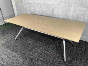 【4～6人使用想定】使い勝手抜群の人気の大型テーブルが入荷！ ■イトーキ　DDシリーズ　ミーティングテーブル　会議　休憩　配線　中古家具　中古オフィス　格安中古　九州最大級《オフィスバスターズ福岡博多店は、福岡を拠点として、日本全国へ中古オフィス用品・オフィス家具を提供しております》