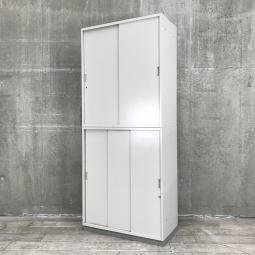 【手狭オフィスで大活躍!導線を確保できる上下引き違い書庫セット!】■イトーキ(ITOKI)製 シンラインシリーズ 上下引き違い書庫セット ハイキャビネット H2140㎜ ■上:2枚扉/下:3枚扉 ■シリンダー錠 ■ニューグレー