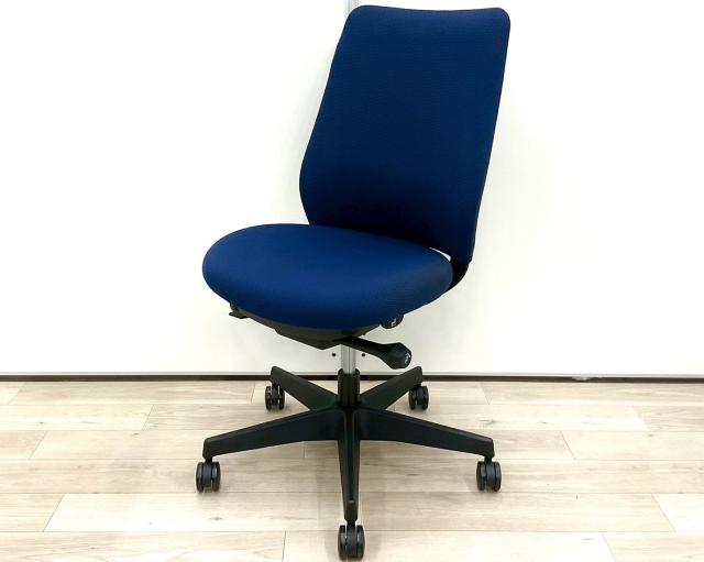 【中古】ポータム CF13XR FSG4 オカムラ（okamura） 肘無ハイバックチェア