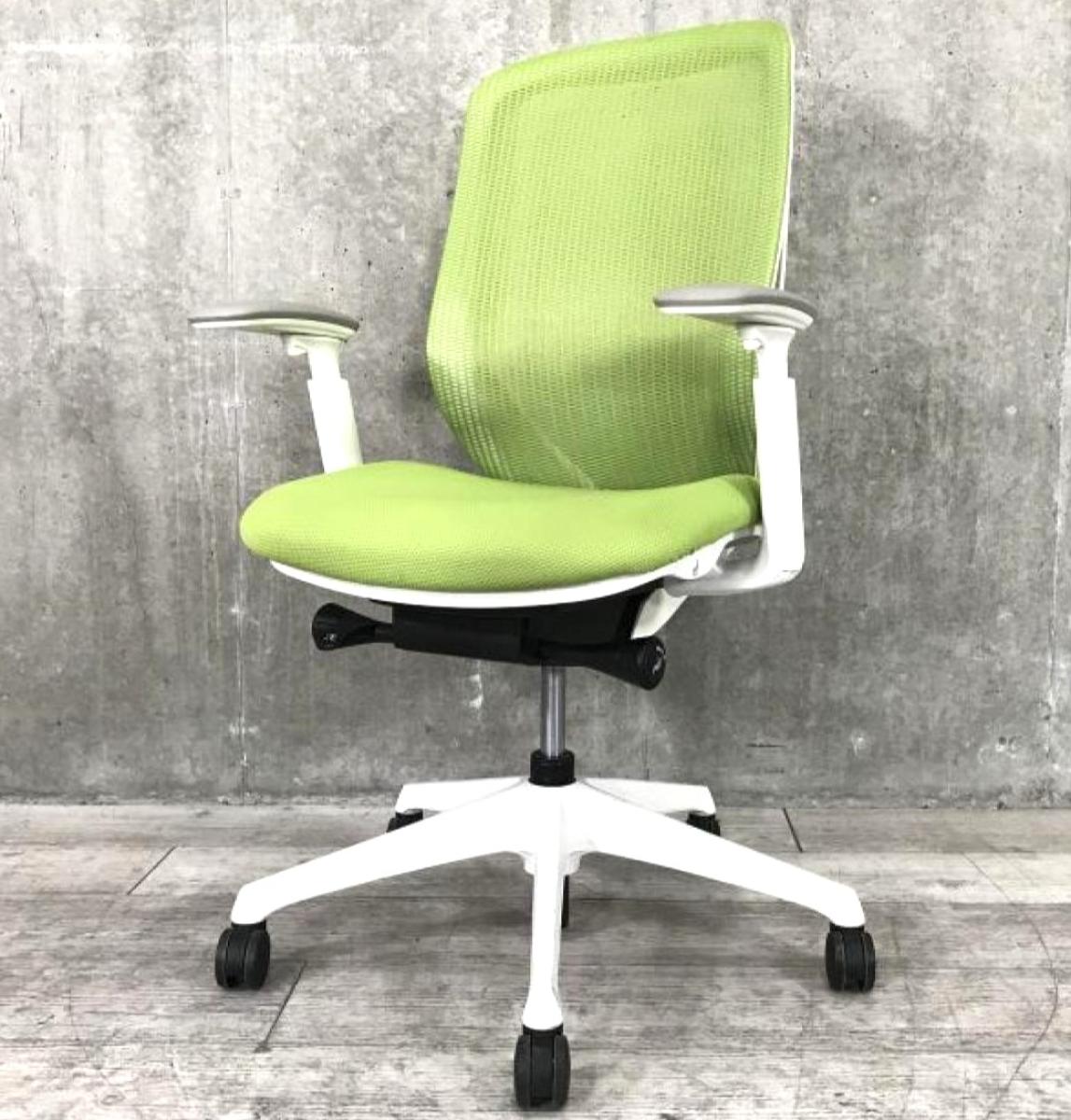 【オカムラ製品で最も人気を集める高機能メッシュチェア！】■オカムラ（okamura）製　シルフィ（Sylphy）　肘付き　ハイバック　背面メッシュ　■可動肘　■ライムグリーン×ホワイトシェル【前傾チルト機能付き】
                        シルフィーメッシュ
                                    中古
            