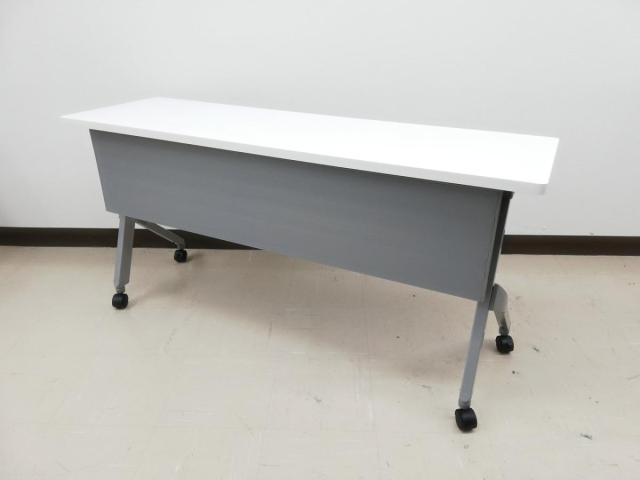 【中古】フラプター  オカムラ（okamura） スタックテーブル(長机/折りたたみ/会議用)