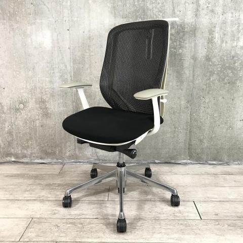 bm　オカムラ　シルフィーチェア　前傾機能　ハイバック　メッシュタイプ　中古 中古】 オカムラ シルフィー ハイバック ランバーサポート