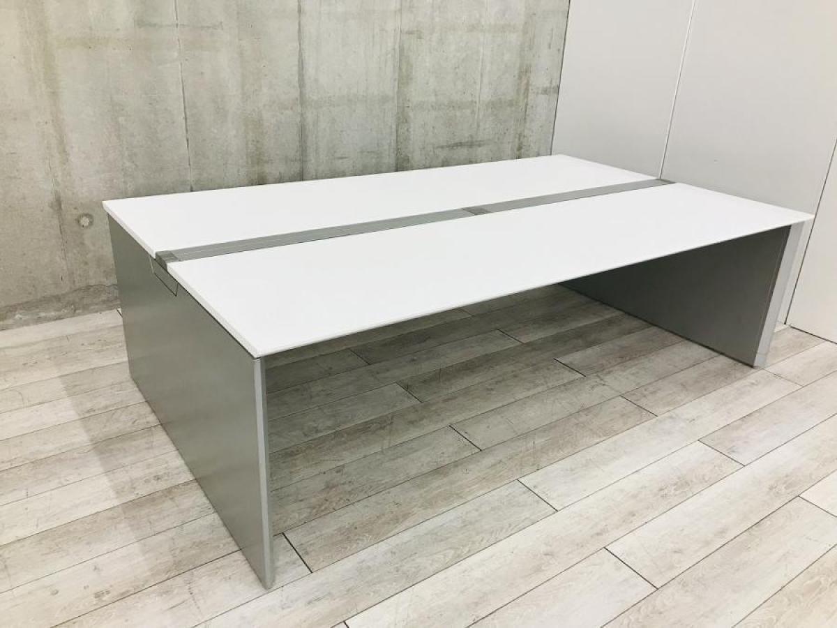 【関東倉庫在庫品】【大人数でのオフィスワークにオススメ】カフェ調オフィスにオススメのフリーデスク！ベンチデスク/システムデスク
                        プロユニットフリーウェイ
                                    中古
            