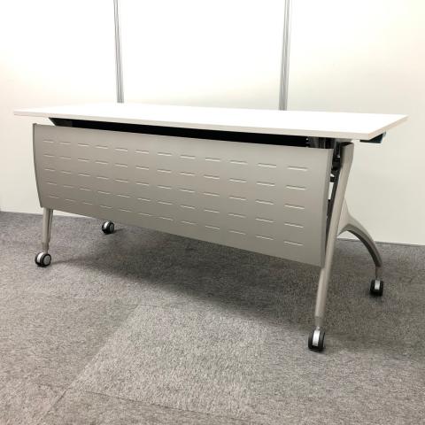 【中古】リリッシュ THVP-156LN-W9 イトーキ（ITOKI） スタックテーブル(長机/折りたたみ/会議用)