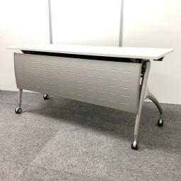 【博】【会議スペースや催事などに大活躍！需要高のサイドスタックテーブルが11台揃います！】イトーキ　リリッシュ　サイドスタック　テーブル　会議　休憩　催事　折りたたみ　収納　省スペース　中古家具　中古オフィス　九州最大級《オフィスバスターズ福岡博多店は、福岡を拠点として、日本全国へ中古オフィス用品・オフィス家具を提供しております》※サテライトは商談スペースのみの為、在庫は福岡の在庫を掲載しております。商品につきましてはお電話にてお問い合わせください※