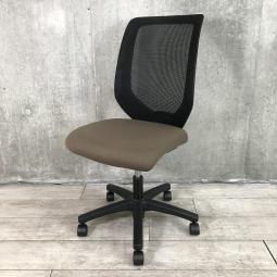 【関東倉庫在庫品】【シンプルデザインの定番チェア！】■イトーキ製　コルト　肘無ハイバックチェア　■ブラウン【弊社使用欄：A00985170】【ECBMC】