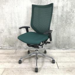 【関東倉庫在庫品】【ワーカーの姿勢をサポートする有名オフィスチェア！】■オカムラ製　バロン　肘付ハイバックチェア　■グリーン　※肘パッド使用感有【弊社使用欄：A00994867】【ECBMC】