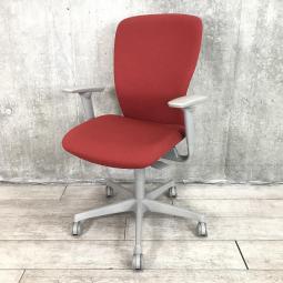 【関東倉庫在庫品】【快適なデスクワークを実現！身体を包み込むホールド感！】■オカムラ製　スラート　肘付ハイバックチェア　■レッド　■オススメ/人気/定番商品【弊社使用欄：A01008058】【ECBMC】