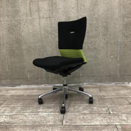 【関東倉庫在庫品】【快適な座り込みを実現できる!】■オカムラ製 フィーゴ 肘無ハイバックチェア ■グリーン&ブラック■オススメ/人気/定番商品【弊社使用欄:A01009832】【ECBMC】