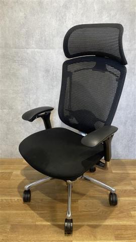 【西】【１脚限定の為、クレジット決済優先！】【中古で貴重なヘッドレスト付いてます！】オカムラで今一番の売れ筋！ｺﾝﾃｯｻ(Contessa)[ランバーサポート][腰痛　おすすめ]【チェア】【椅子】【イス】【事務椅子】【デスク】【机】【書庫】【書棚】【棚】【ラック】【収納】【格安】【安い】【メーカー】【レイアウト変更】【模様替え】