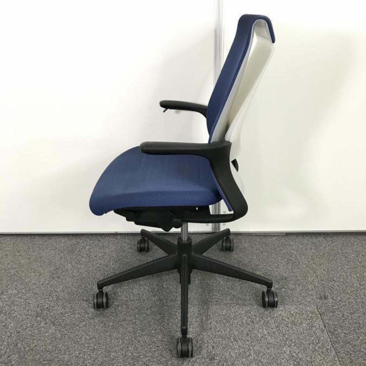 【中古.廃盤(美品)】定価5万 コクヨ　M4 オフィスチェアー 中古.廃盤(美品)】定価5万 コクヨ M4 オフィスチェアー 中古