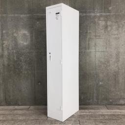 【横幅スリムな315㎜！掃除用具入れにもおすすめな1人用ロッカー！】■コクヨ（KOKUYO）製　LKシリーズ　1人用更衣ロッカー　縦型ロッカー　■シリンダー錠　■ホワイト