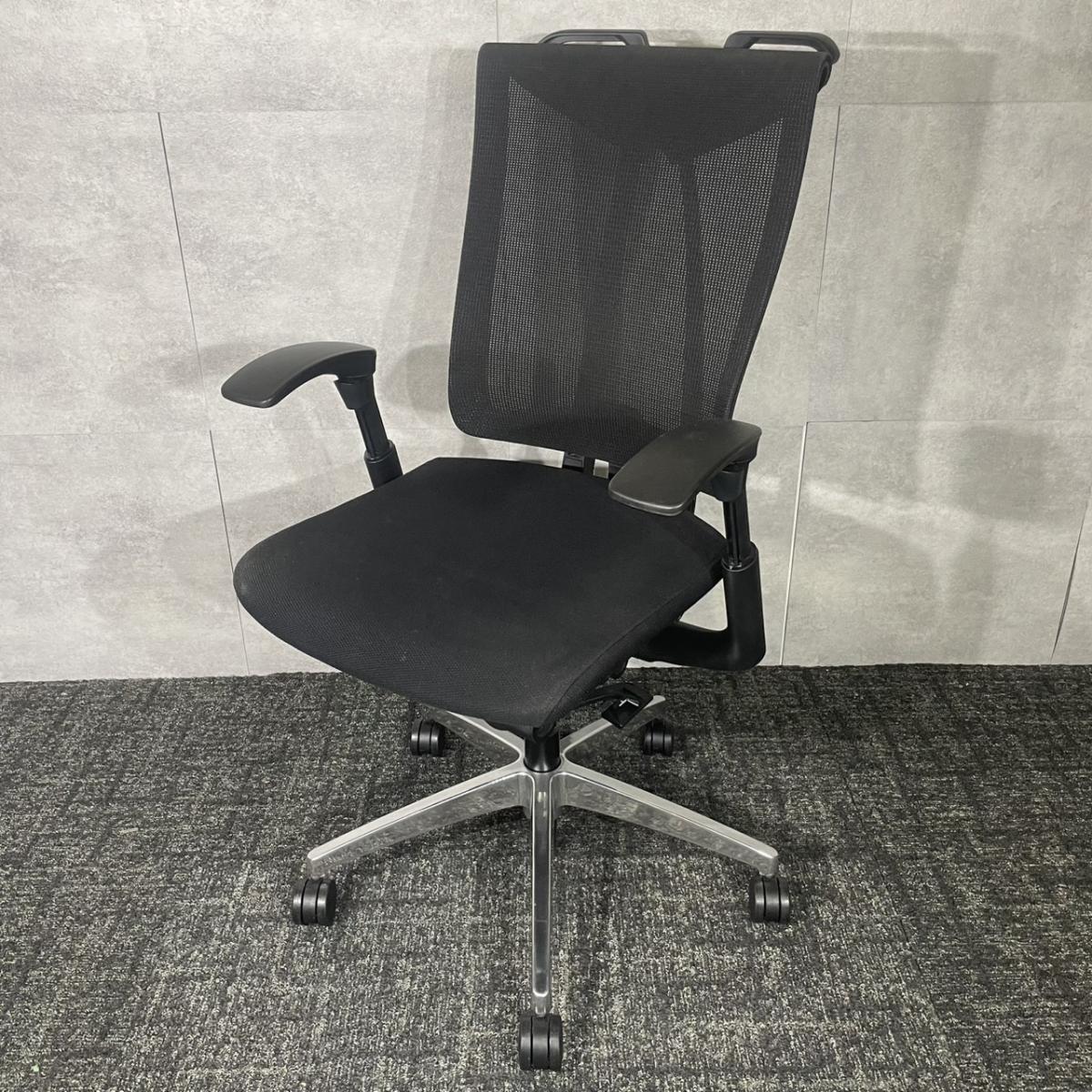 【博】【★人に合わせて柔軟に動きます★】◆イトーキ/セレーオ　Celeeo　姿勢　肘付き　ハンガー　人気　福岡　博多　天神　九州最大級《オフィスバスターズ福岡博多店は、福岡を拠点として、日本全国へ中古オフィス用品・オフィス家具を提供しております》
                        セレーオチェア
                                    中古
            