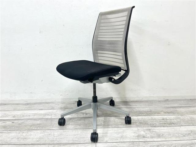 【中古】シンクチェア（2014年以前モデル）  Steelcase（スチールケース） 肘無ハイバックチェア