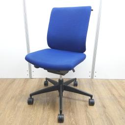 コクヨ製　ウィザード　ブルー　肘無し　ローバック　ハンガー付　長年人気の定番商品！　リクライニングが背と座に連動して着座をサポート！　肘無しローバックチェア！！