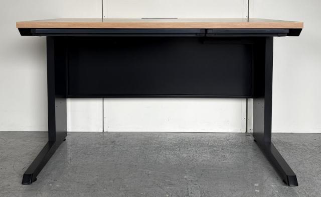 【中古】CZRデスク  イトーキ（ITOKI） 平机