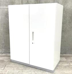 【オフィスにフィットするスタンダードなデザイン！】■プラス　エルロクシリーズ　両開き書庫　ホワイト　A4サイズ・3段収納　■大きく開いて出し入れしやすい！【PLUS　L6】