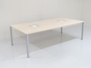 【遠方倉庫在庫品】コクヨ製のミーティングテーブル(ワークテーブル)　天板　ナチュラル　メラミン化粧板　脚：フラットシルバー　【RA】