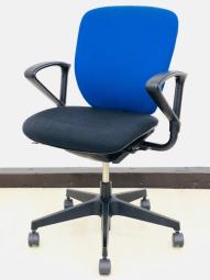 プラオ　オフィス　チェア　イトーキ ITOKI 中古】プラオチェア イトーキ/ITOKI 肘付ハイバックチェア