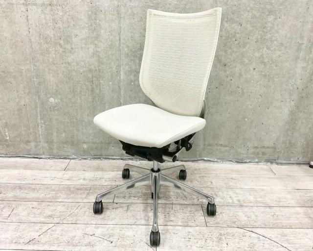 【中古】バロンメッシュチェア  オカムラ（okamura） 肘無ハイバックチェア